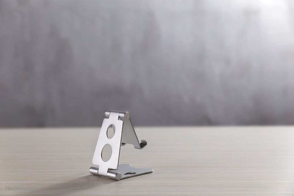 Supporto pieghevole universale Neomounts per telefono - Argento