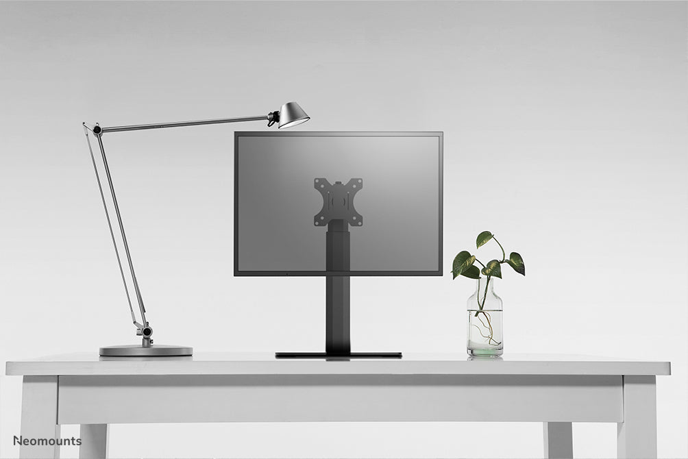 Neomounts FPMA-D865 nero è un supporto da scrivania per schermi piatti fino a 32 pollici (81 cm).