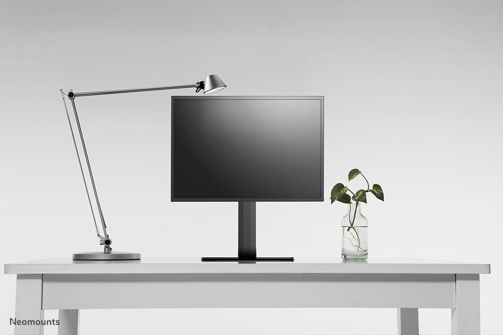 Neomounts FPMA-D865 nero è un supporto da scrivania per schermi piatti fino a 32 pollici (81 cm).