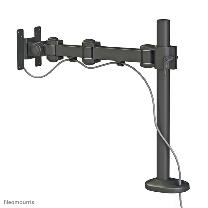 Neomounts FPMA-D960G è un supporto da scrivania con 3 punti di rotazione per schermi piatti fino a 30 pollici (76 cm).