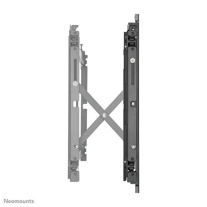 Neomounts LED-VW1750 nero è un supporto a parete piatto per video wall per schermi fino a 55 pollici (140 cm).