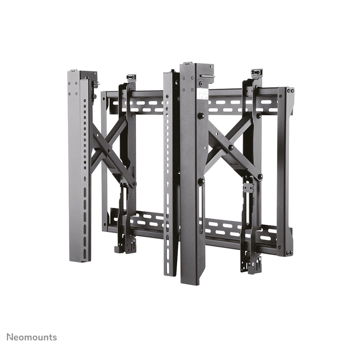 Neomounts LED-VW2500 zwart1 è un supporto a parete piatto per video wall per schermi fino a 75 pollici (191 cm), per montaggio orizzontale e verticale - Nero