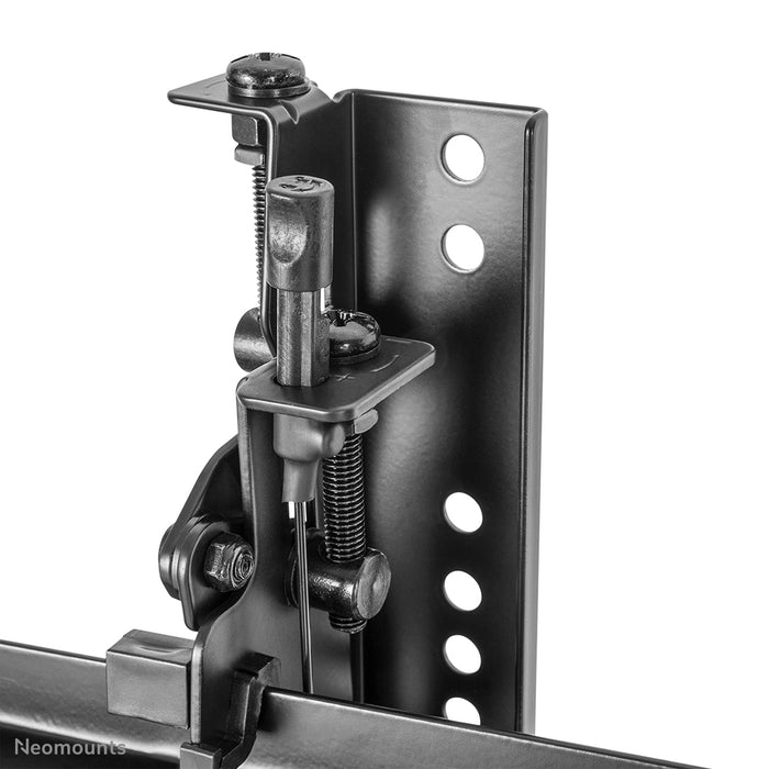 Neomounts LED-VW500black è un supporto a parete piatto per video wall per schermi fino a 75 pollici (191 cm).