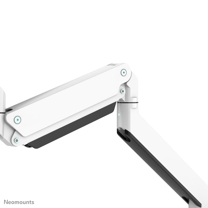 Neomounts NM-D775DX3 bianco è un supporto da scrivania con molla a gas, barra trasversale e leva per schermi piatti fino a 27 pollici (68,6 cm).