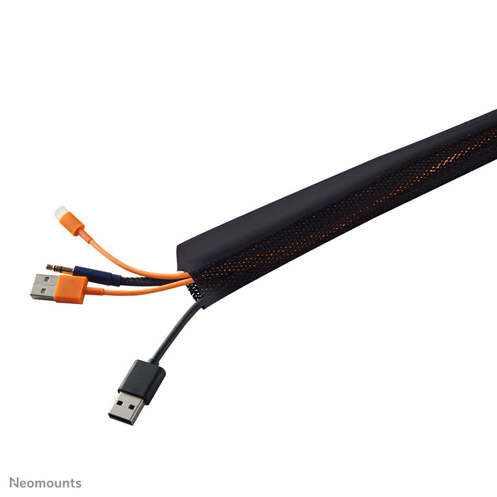 Neomounts NS-CS200 nero è una guaina per cavi di 2 metri.