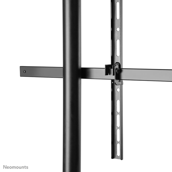 Neomounts NS-M3800 nero è un mobile su ruote per schermi piatti fino a 100 pollici (254 cm).