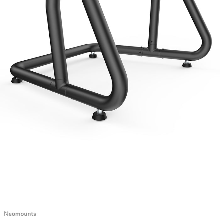 Neomounts NS-M3800 nero è un mobile su ruote per schermi piatti fino a 100 pollici (254 cm).