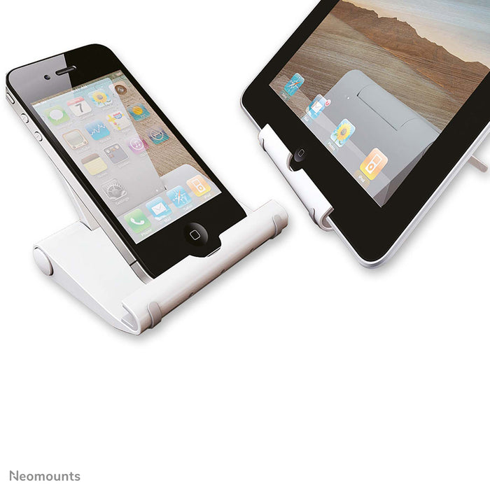 Neomounts NS-MKIT100 è un supporto da scrivania universale per tablet o smartphone.