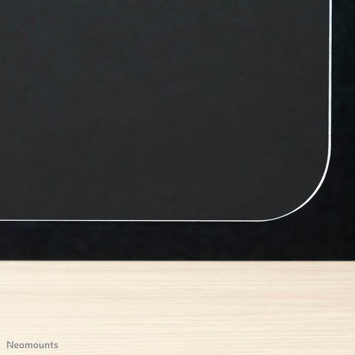 Neomounts NS-PLXPROTECT1 è uno schermo trasparente per 1 flat screen e offre protezione della distanza sul posto di lavoro - Acrilico trasparente, 100% riciclabile | PLXPROTECT è registrato come brevetto di design UE |